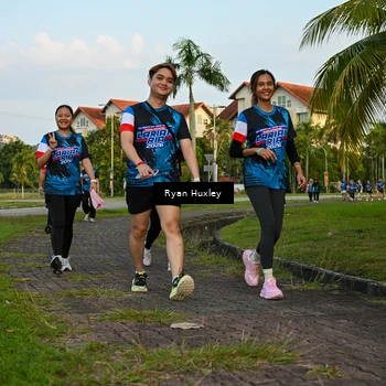 Runner Photo 7673624
