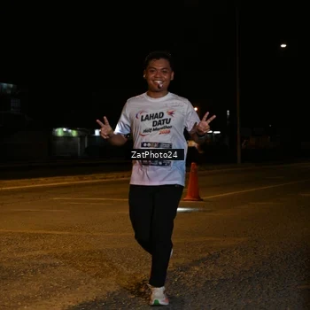 Runner Photo 7673632