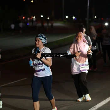 Runner Photo 7673640