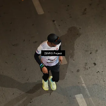Runner Photo 7673644