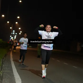Runner Photo 7673648