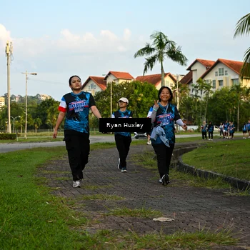 Runner Photo 7673650