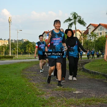 Runner Photo 7673667