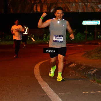 Runner Photo 7673672