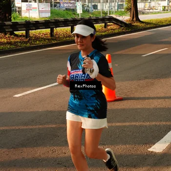 Runner Photo 7673682