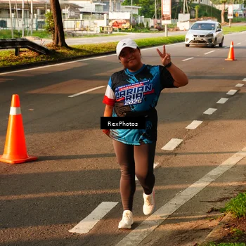 Runner Photo 7673691