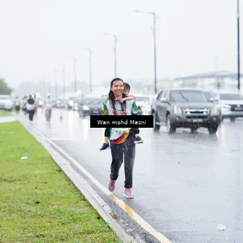 Runner Photo 7673733