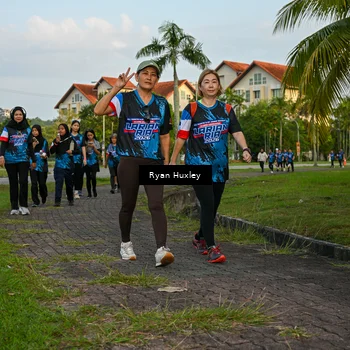 Runner Photo 7673739