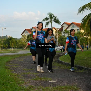 Runner Photo 7673752