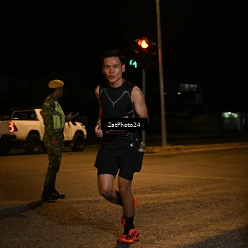 Runner Photo 7673763