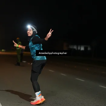 Runner Photo 7673766