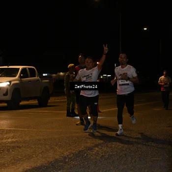 Runner Photo 7673784
