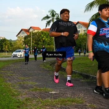Runner Photo 7673787