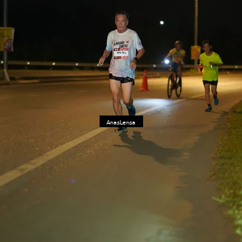 Runner Photo 7673795
