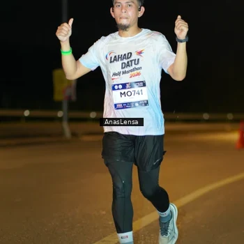 Runner Photo 7673798