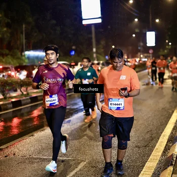 Runner Photo 7673799