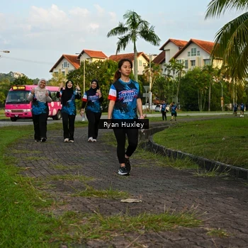 Runner Photo 7673801
