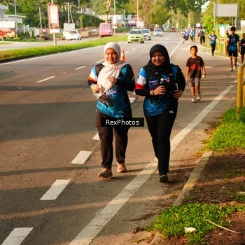 Runner Photo 7673802