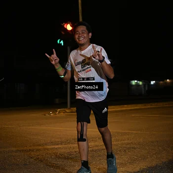 Runner Photo 7673817