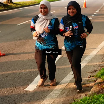 Runner Photo 7673819