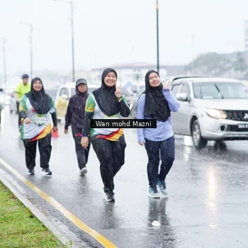 Runner Photo 7673820