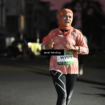 Runner Photo 7673823