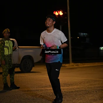Runner Photo 7673831
