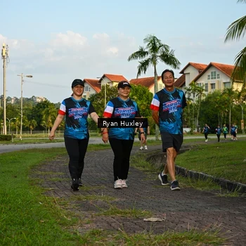 Runner Photo 7673841