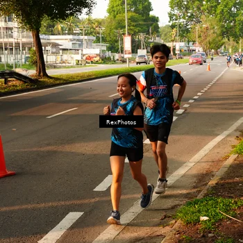 Runner Photo 7673847
