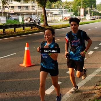 Runner Photo 7673860