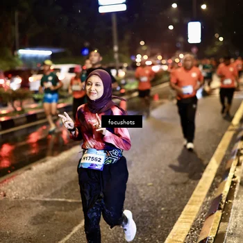 Runner Photo 7673866