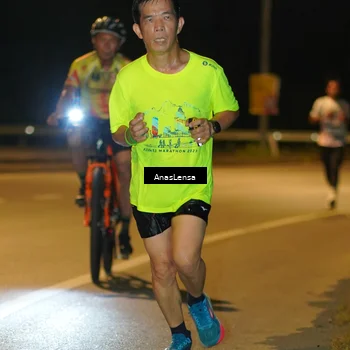 Runner Photo 7673894