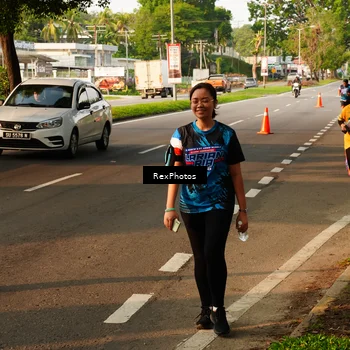 Runner Photo 7673896