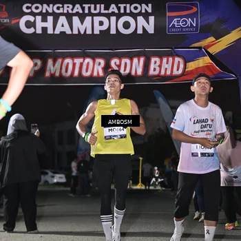 Runner Photo 7673904