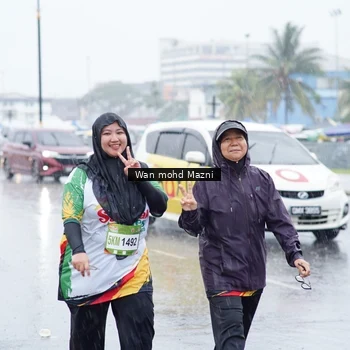 Runner Photo 7673910