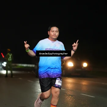 Runner Photo 7673929