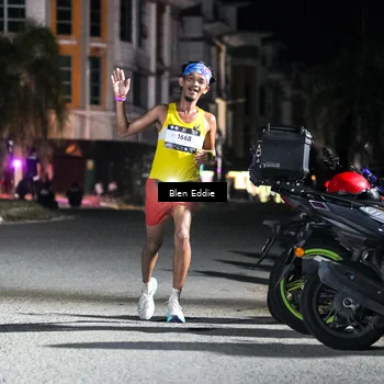 Runner Photo 7673930
