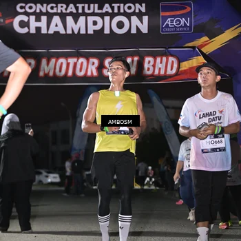 Runner Photo 7673937