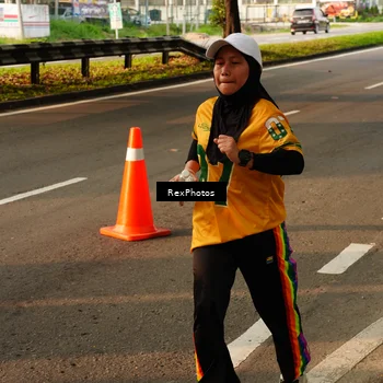 Runner Photo 7673938