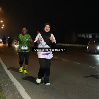 Runner Photo 7673942