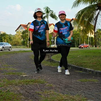 Runner Photo 7673946