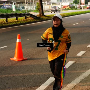 Runner Photo 7673951