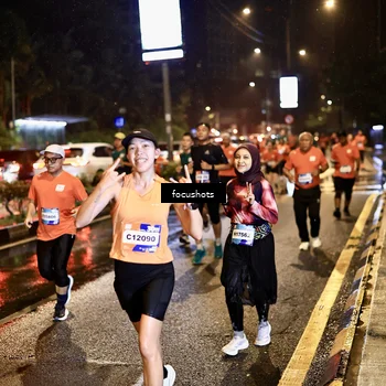 Runner Photo 7673960