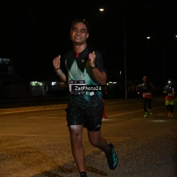 Runner Photo 7673961