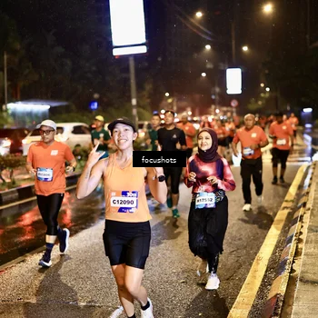 Runner Photo 7673971
