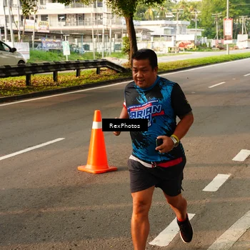 Runner Photo 7673974
