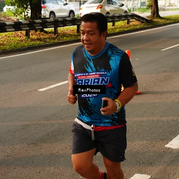 Runner Photo 7673988
