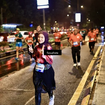 Runner Photo 7673992