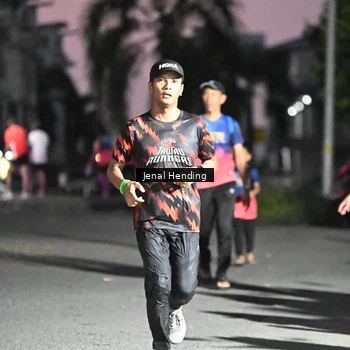 Runner Photo 7674006