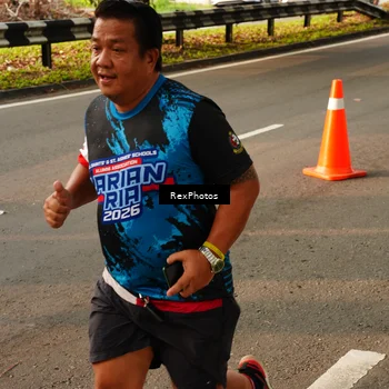 Runner Photo 7674008
